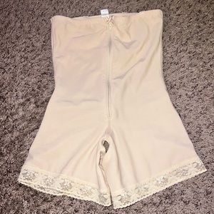 Miss Molly Shapeware. Size medium. Gently used.